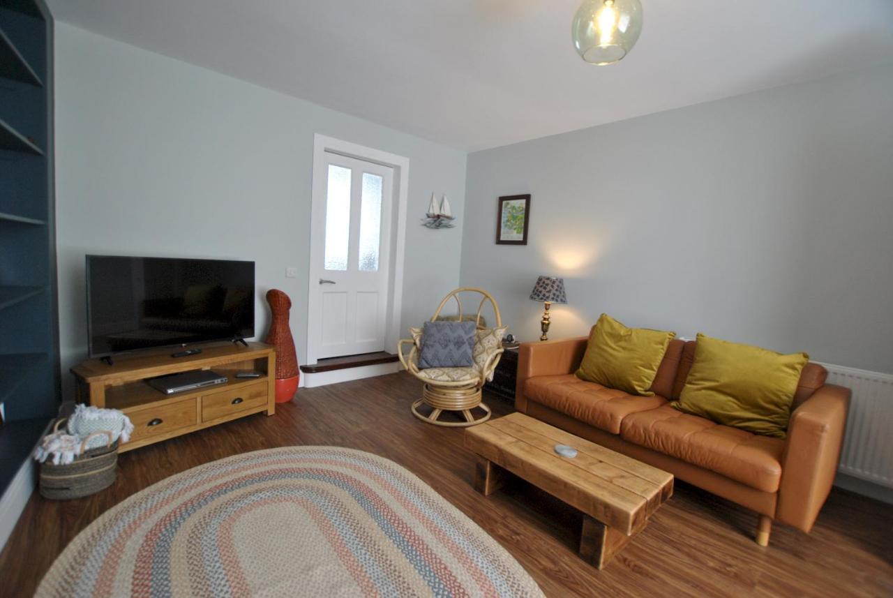 Auld Fishers Catch- Homely Apartment Near The Sea แอนสตรัทเธอร์ ภายนอก รูปภาพ