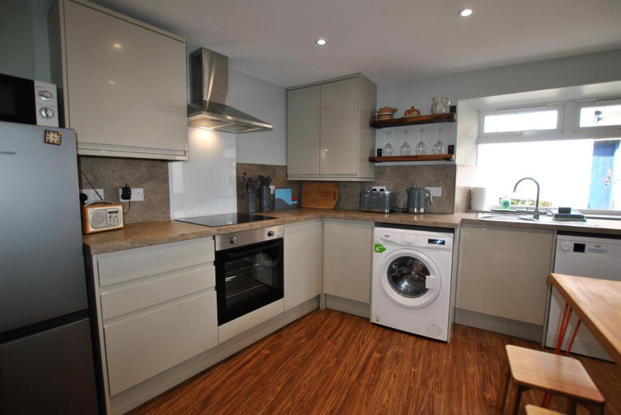Auld Fishers Catch- Homely Apartment Near The Sea แอนสตรัทเธอร์ ภายนอก รูปภาพ